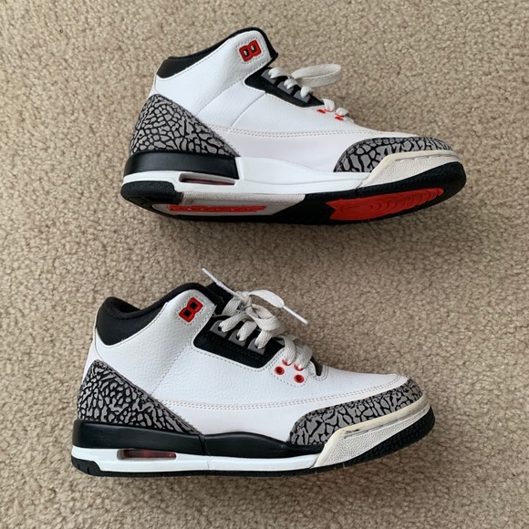 **SOLD Jordan 3 Retro Infrared - Picture 4 of 7